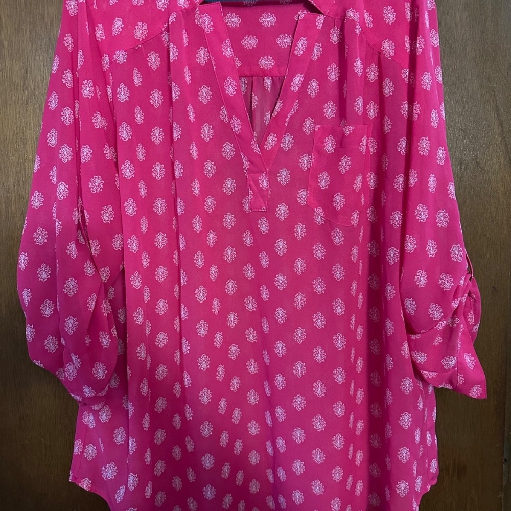 Maurices Woman's 2XL V Neck Sheer 3/4 Sleeve Pink Blouse